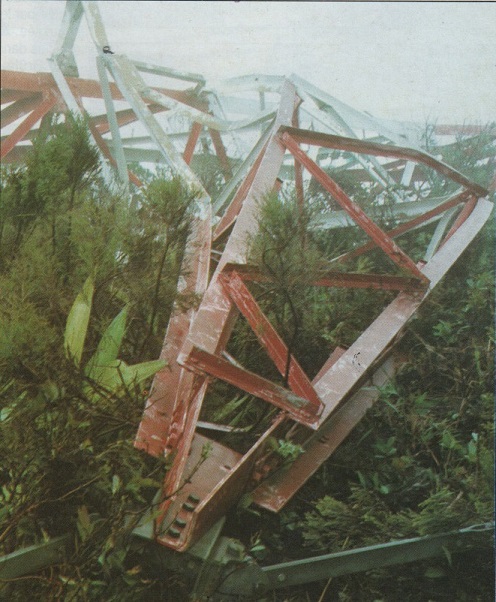 Pylone abattu par le vent au Colorado