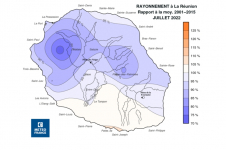 Rapport à la normale de rayonnement global journalier à La Réunion - Juillet 2022