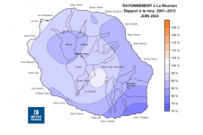 Rapport à la normale de rayonnement global journalier à la Réunion - Juin 2024